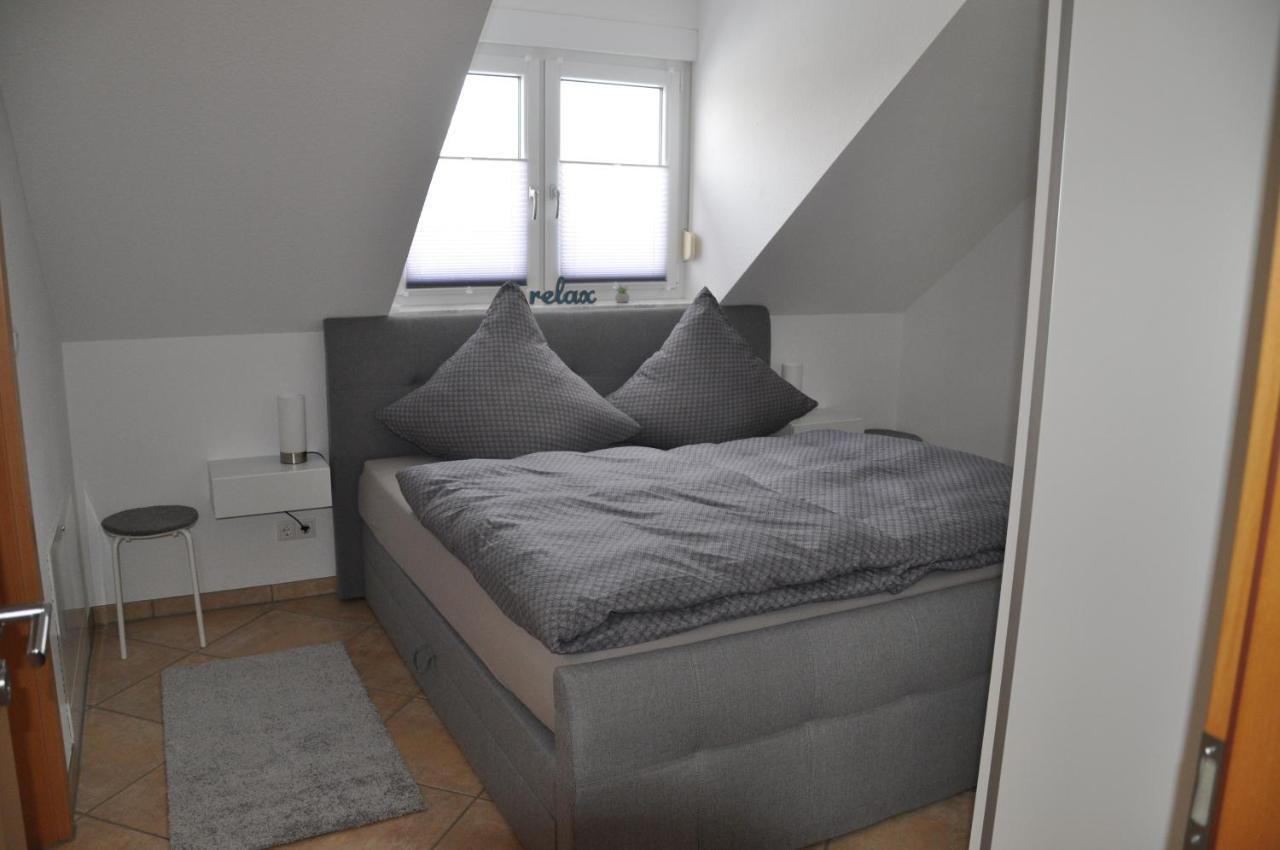 Schnurs Ferienwohnung Römerberg Exterior foto