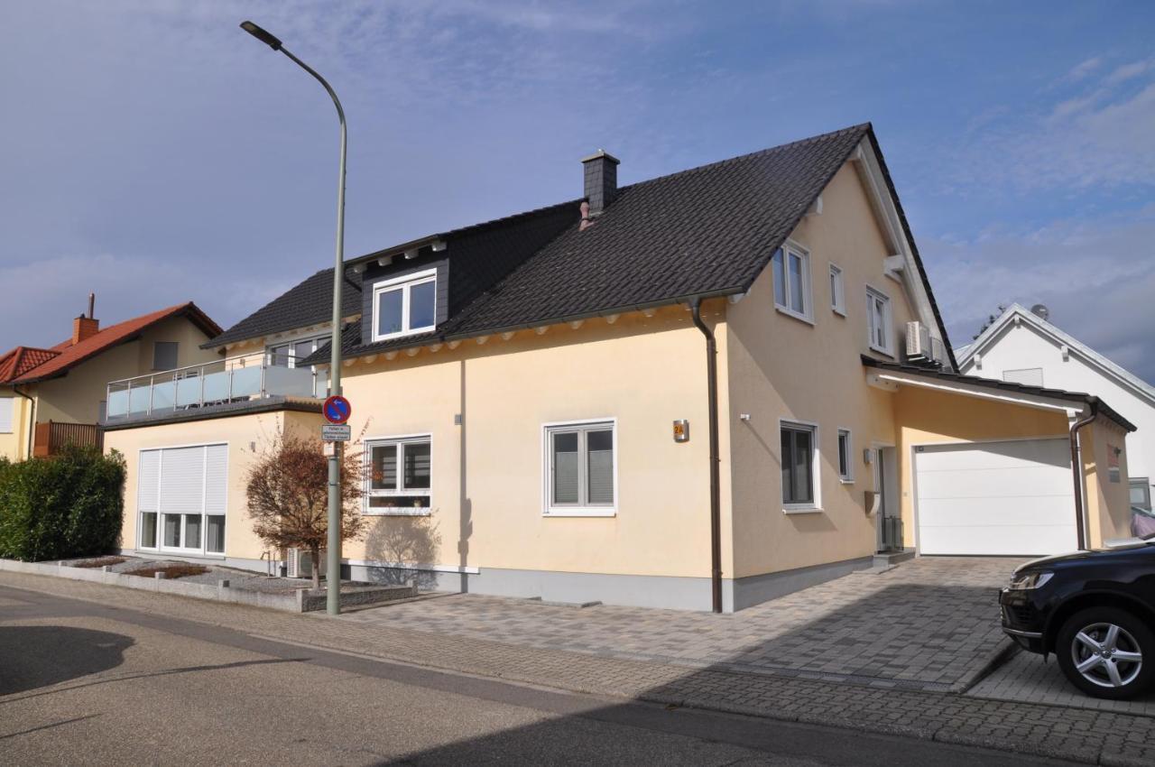 Schnurs Ferienwohnung Römerberg Exterior foto