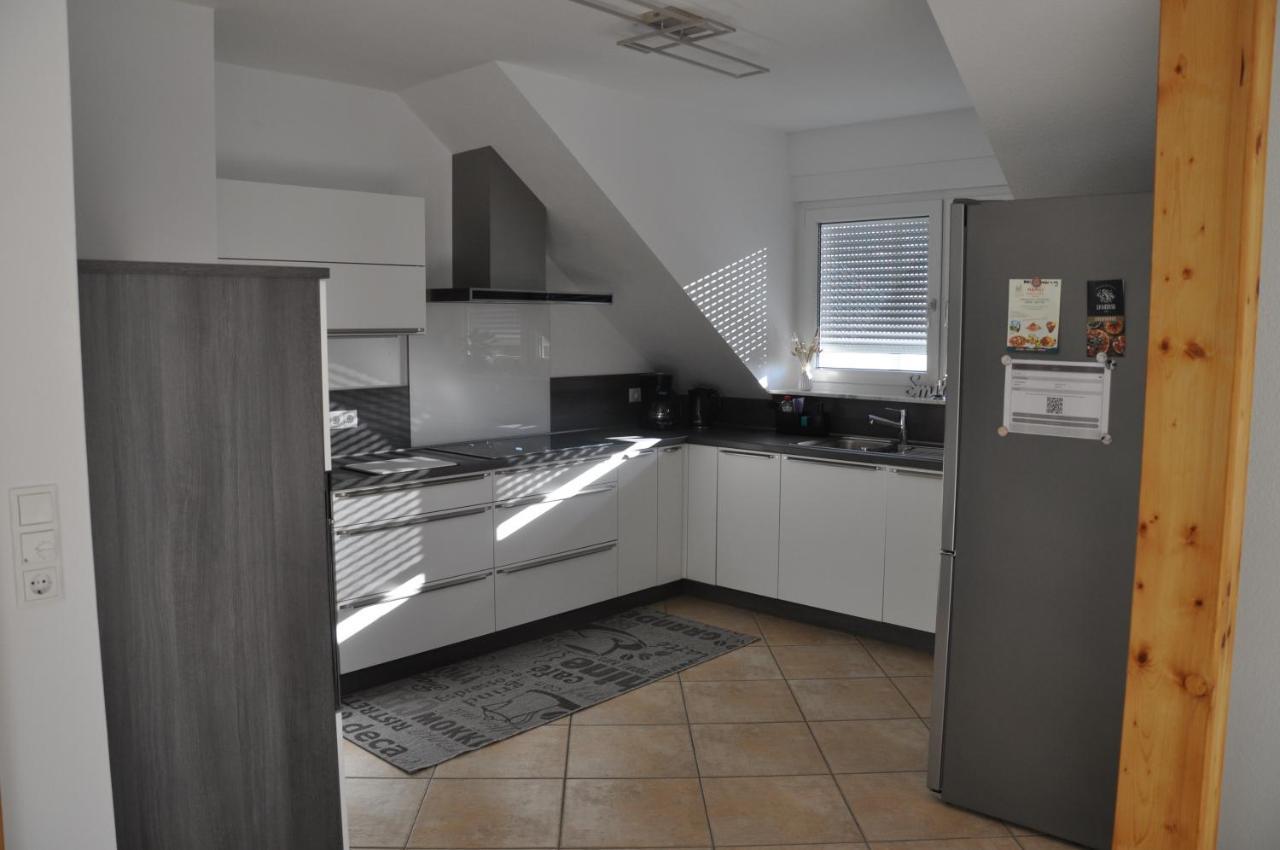 Schnurs Ferienwohnung Römerberg Exterior foto